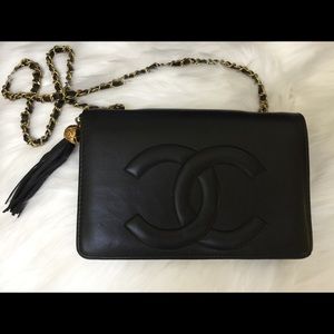 Authentic CHANEL Vintage 1950s leather bag